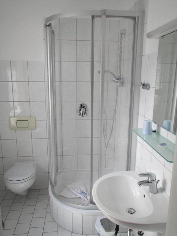 Hotel Pension Am Kurzentrum Bad Suderode Habitación foto